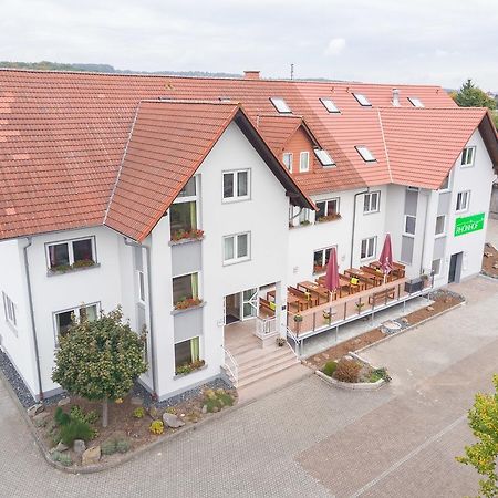 Hotel Rhoenhof Hunfeld Bagian luar foto