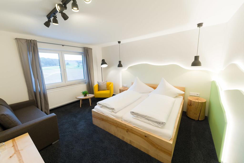 Hotel Rhoenhof Hunfeld Bagian luar foto