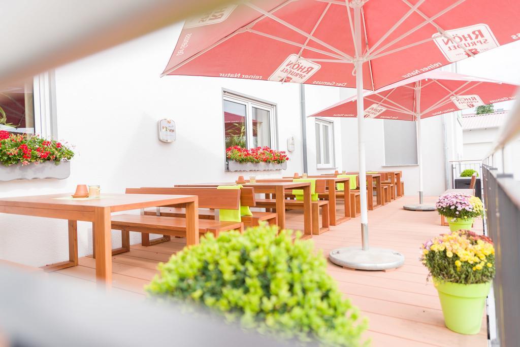 Hotel Rhoenhof Hunfeld Bagian luar foto